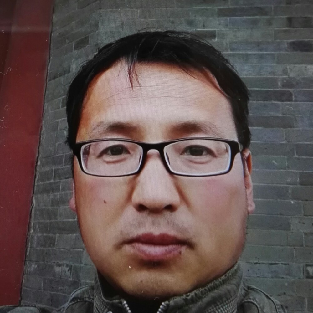 烂漫漫步蓝天的照片
