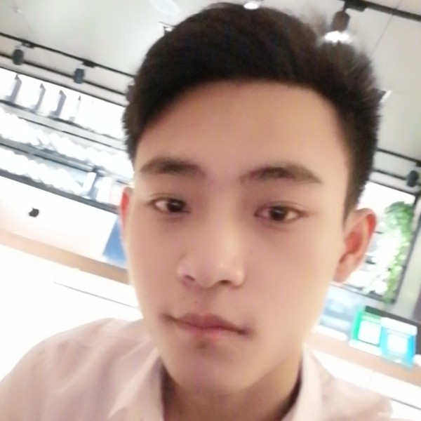 阿吉大大的照片