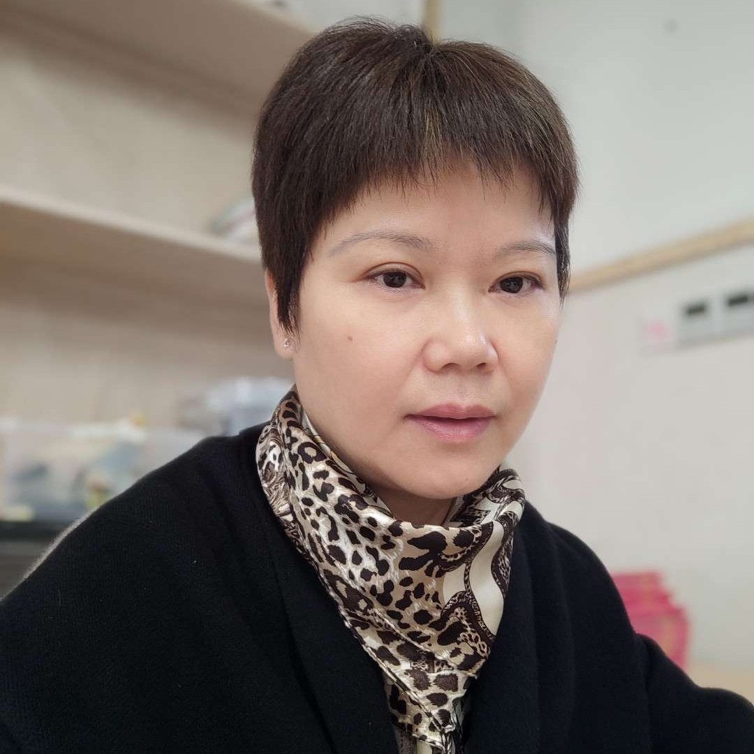 书包闻无语的照片