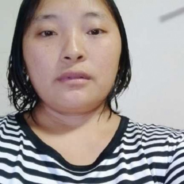 晓得琴的照片