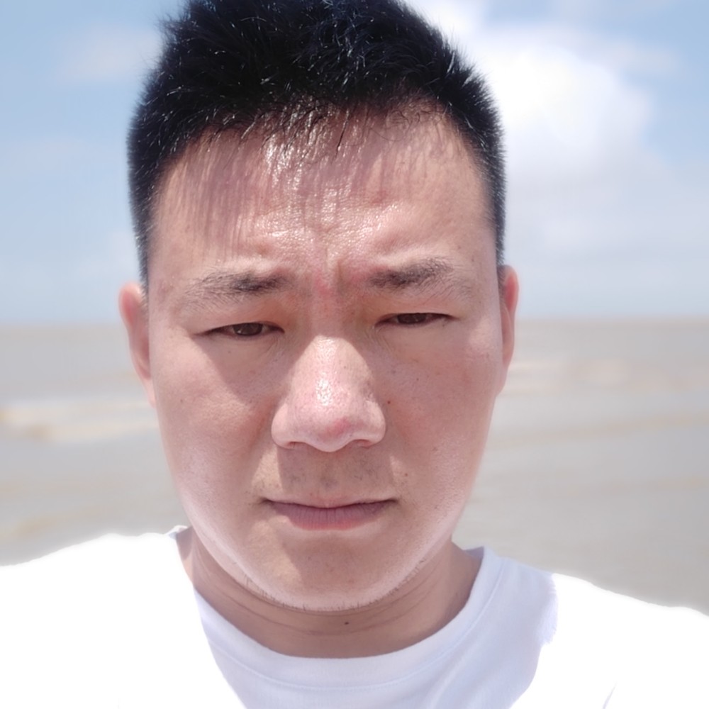 吴郑伟的照片