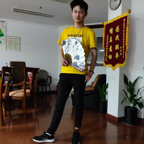 谁的王先生的照片