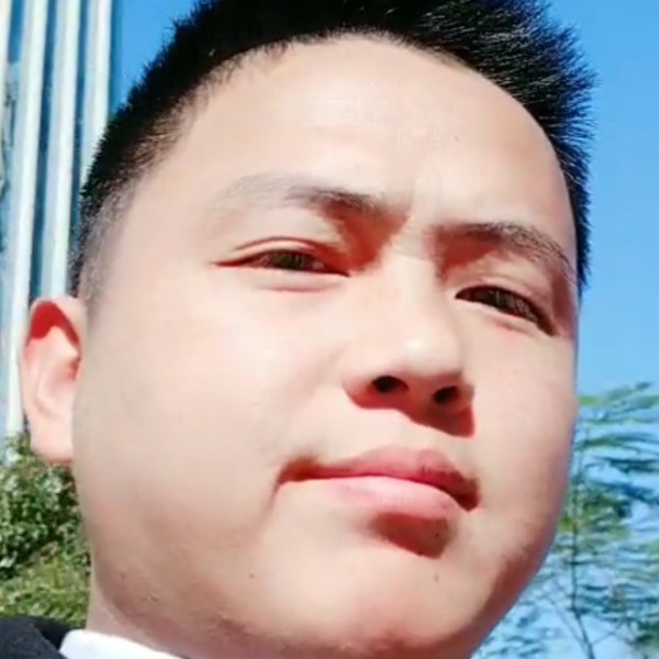 一个人，不如两个的照片