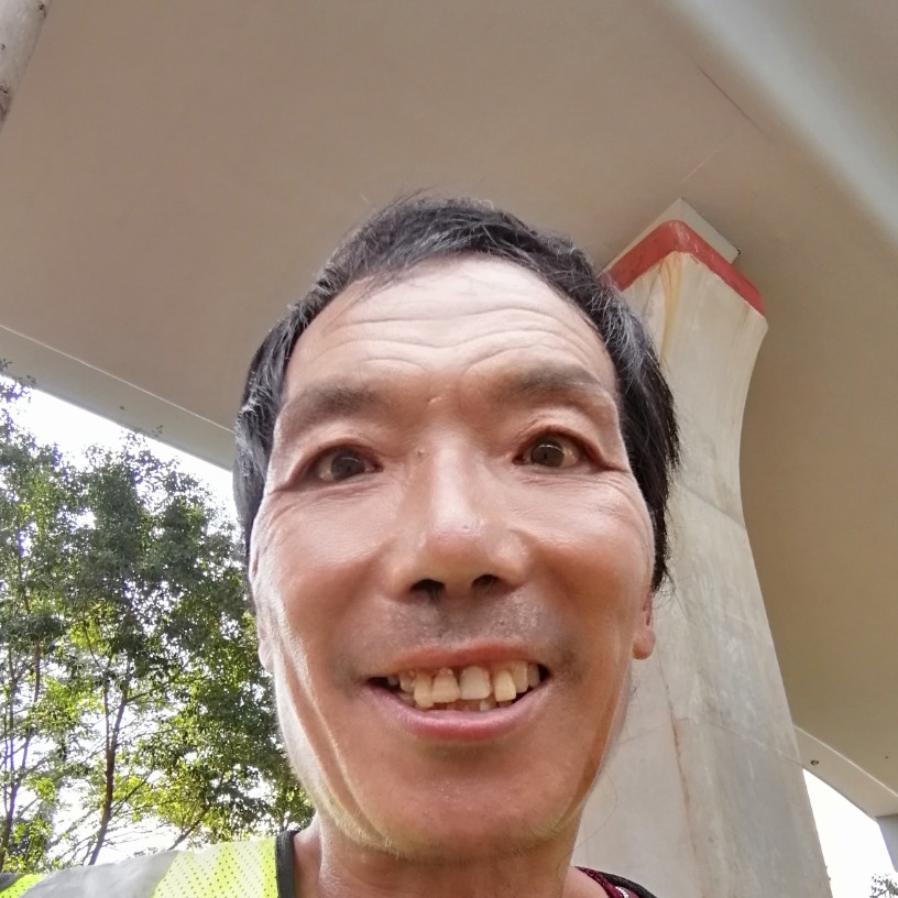 姜德越的照片