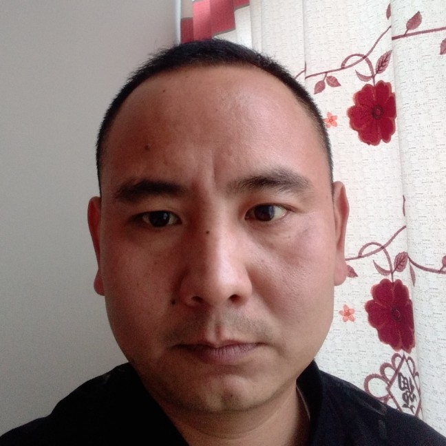 尘宵欠你的的照片