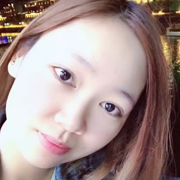 红玫瑰诚心的照片