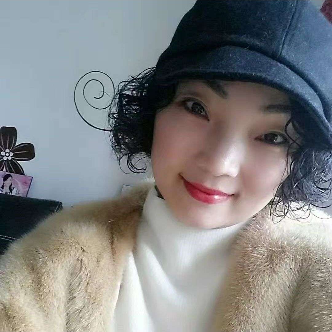 金猪报喜的照片