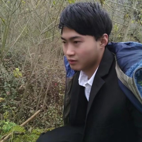 魁哥哥的照片