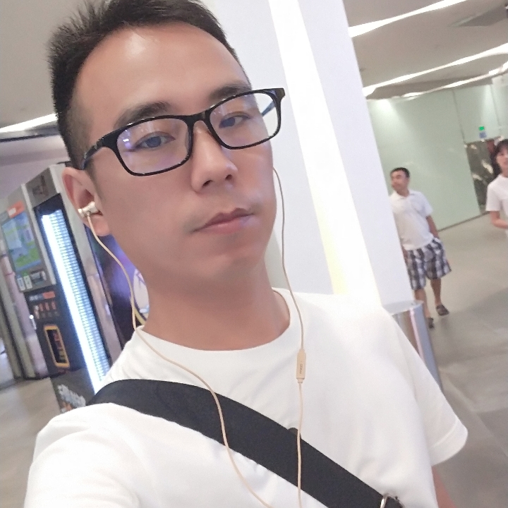 银仔先生的照片