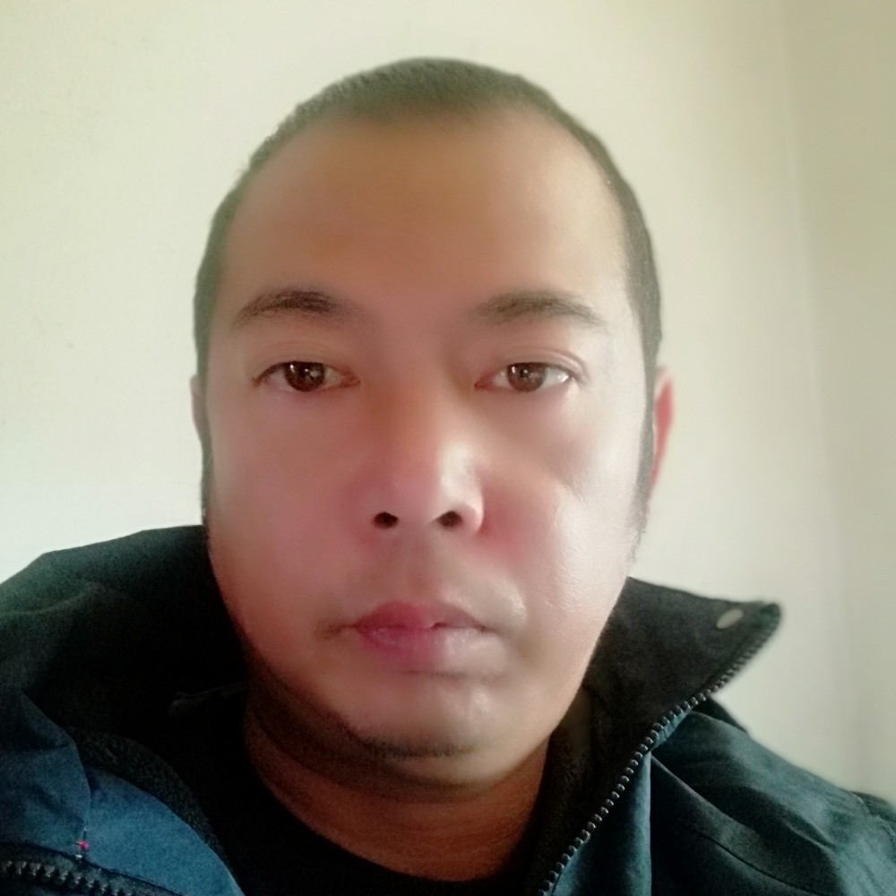 一个想有家的人的照片