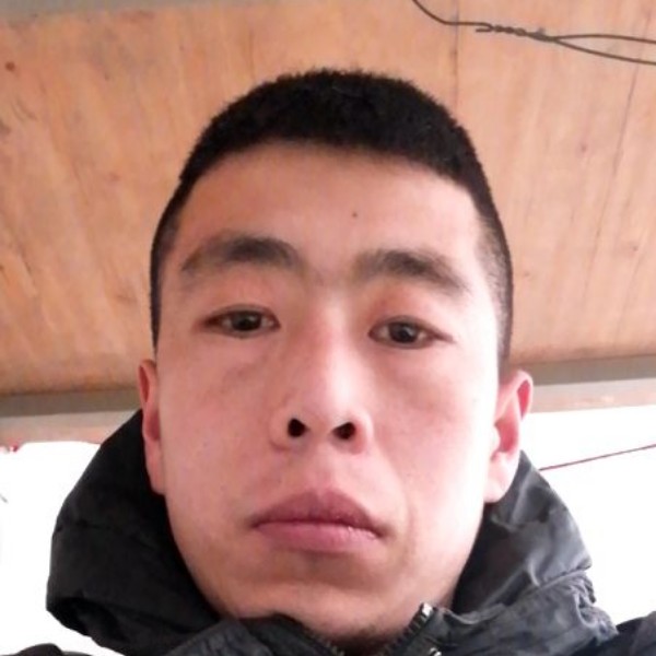 冰淇淋請清秀的照片