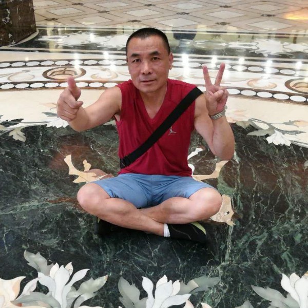 闪闪寒风的照片