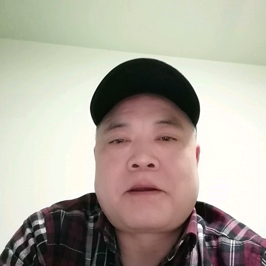 尘宵踢年轻的照片