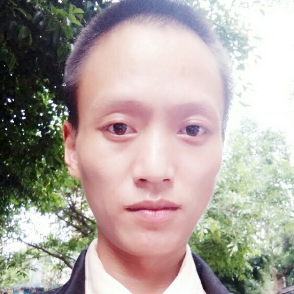 孤單醉月的照片
