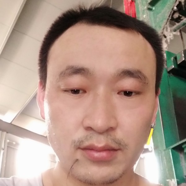 陌颜迷人的照片