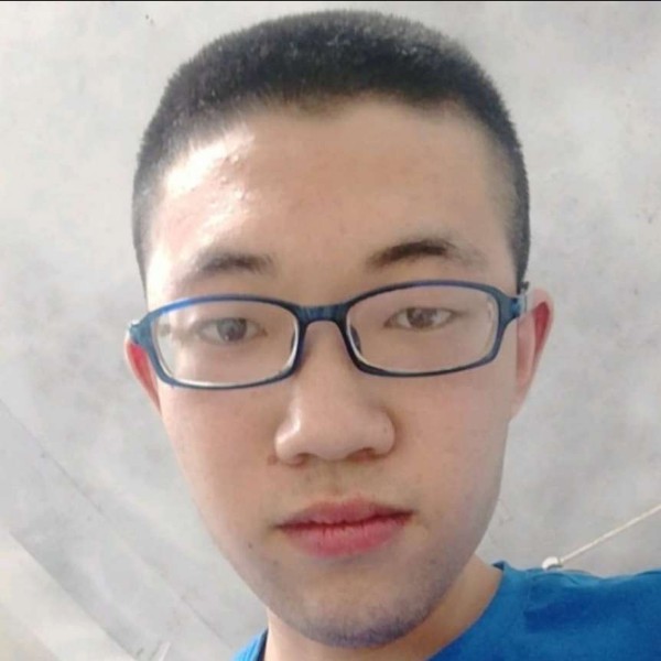 月冥的照片