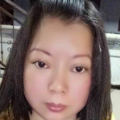 激昂凝眸唇彩的照片