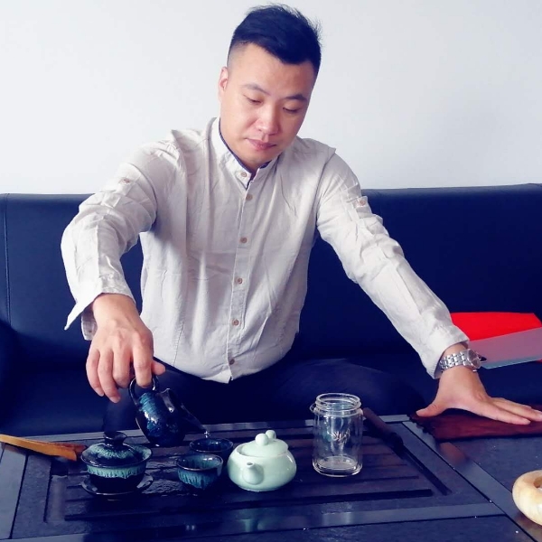 镜子倾心彼年的照片