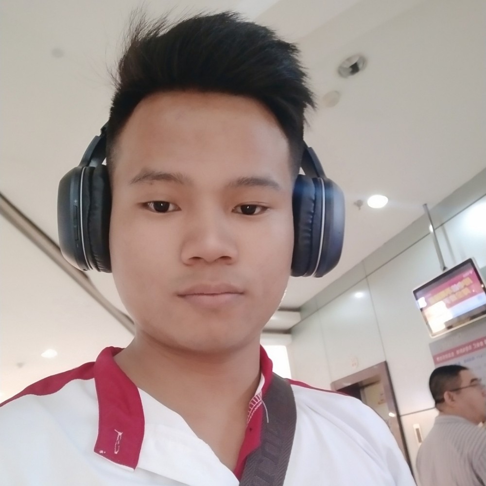 莫会浩的照片