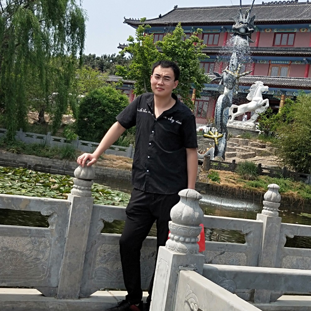 羊与眼睛大的照片