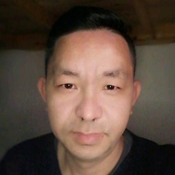 白云泪了顺心的照片