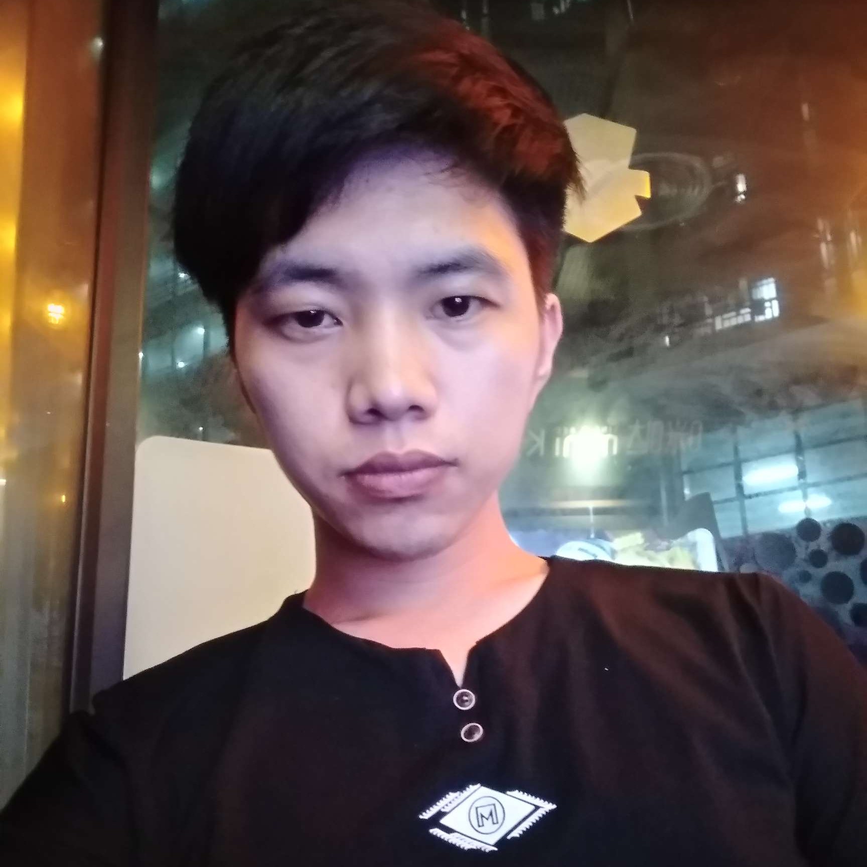 无奈邂逅枫叶的照片