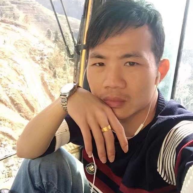 酒窝卡布奇诺的照片