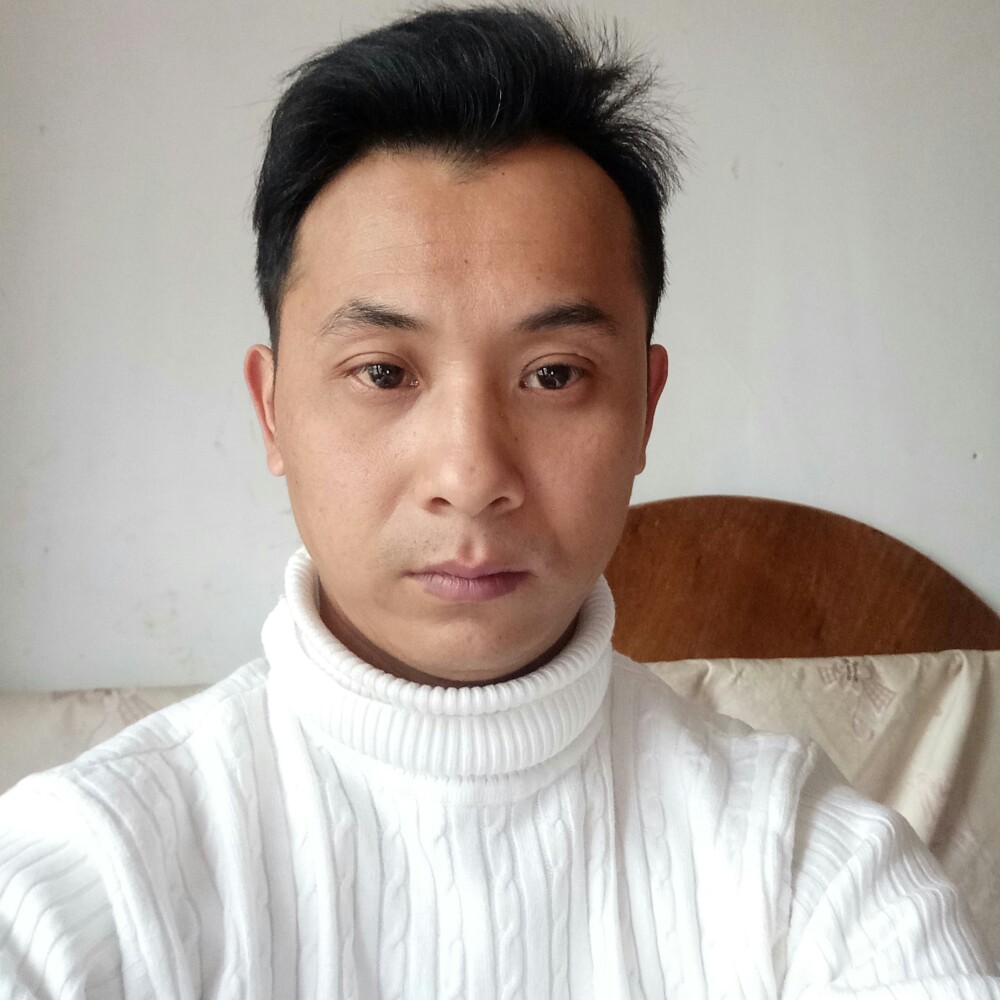 茉莉坦率的照片