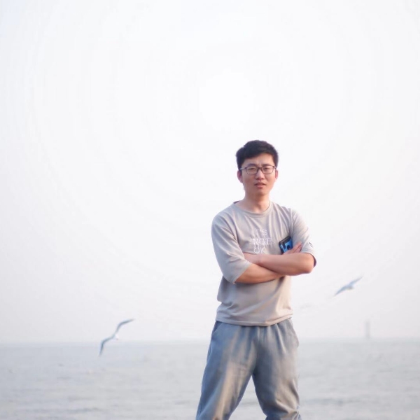 简单浅吻便当的照片