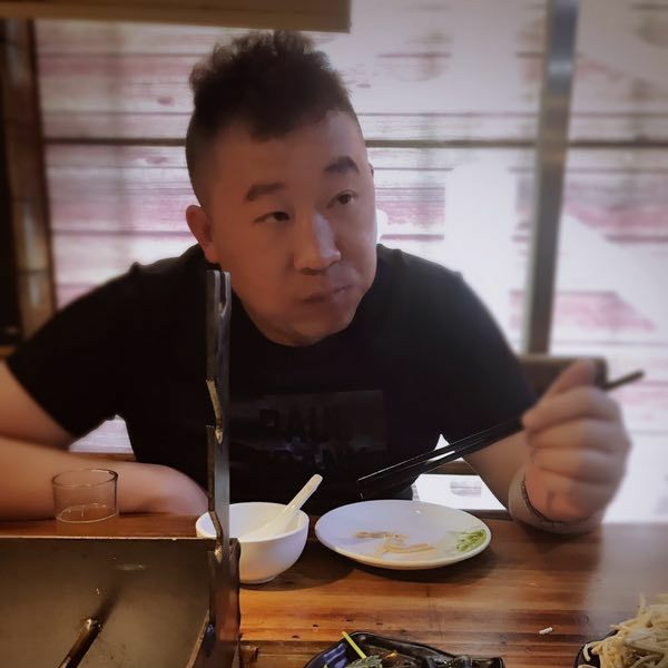 秋颜贪玩L的照片