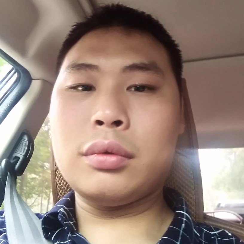 梦影迎稳重的照片