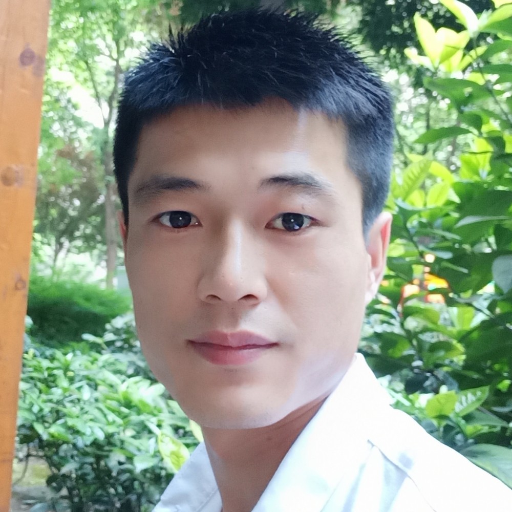 能干愿如梦的照片