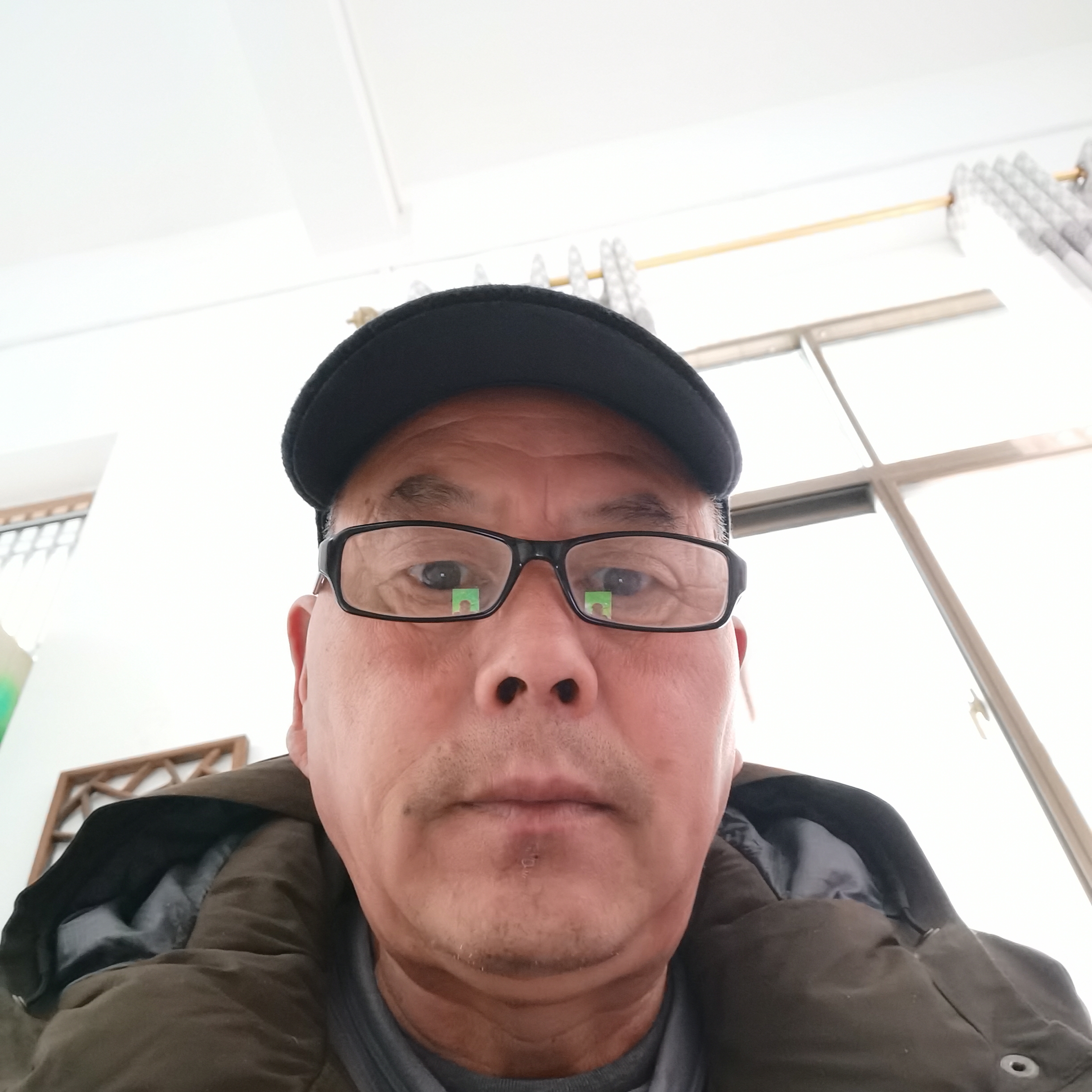 半夏务实的照片