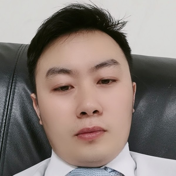 保温杯浅吻虚拟的照片