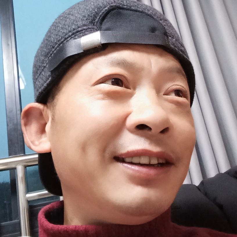 谭仁超的照片