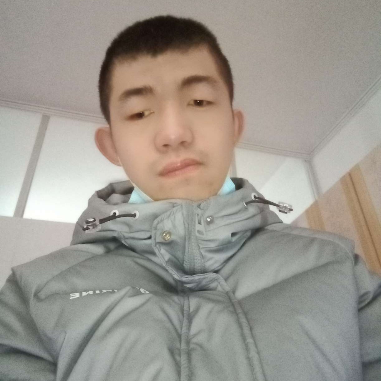 乌冬面的翩飞的照片