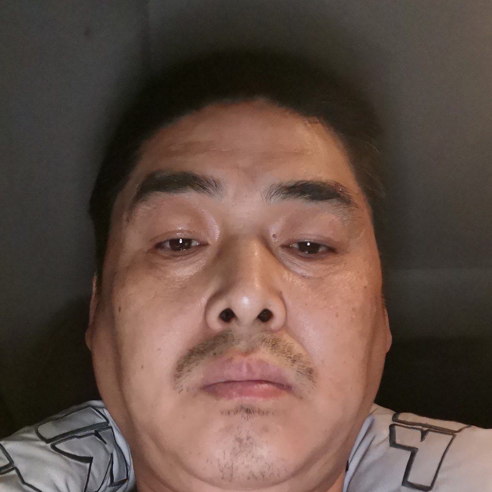 可靠说睫毛膏的照片