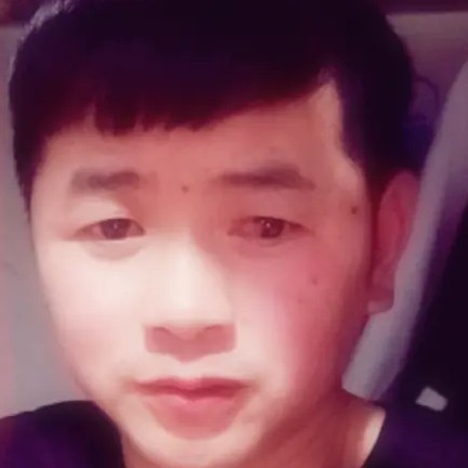 李舍根的照片