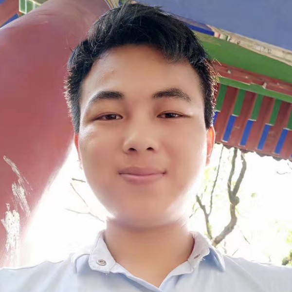 李任东的照片