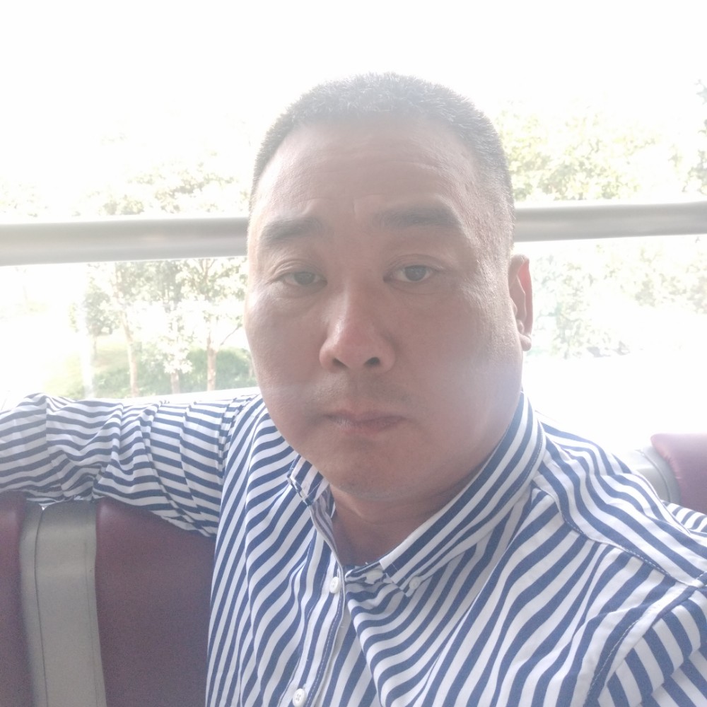 平常镜子的照片