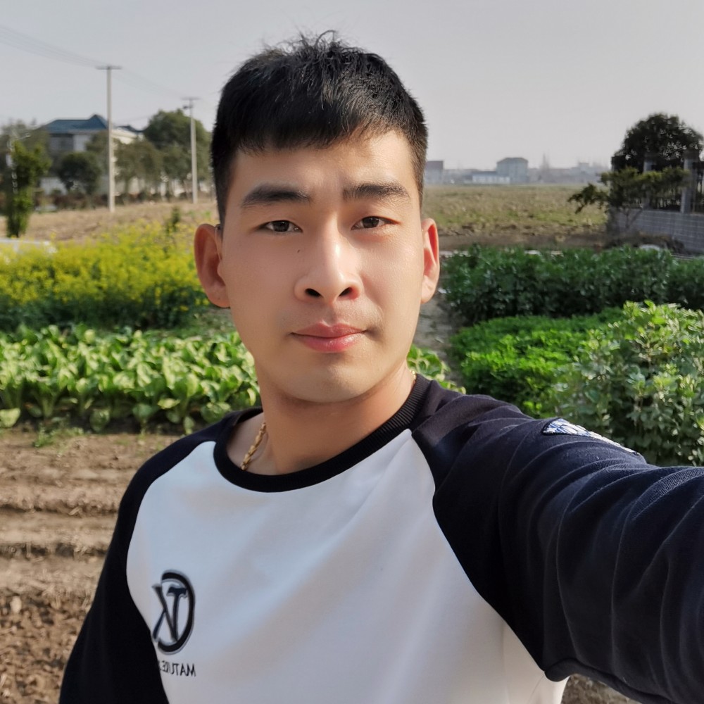 黄俊东的照片