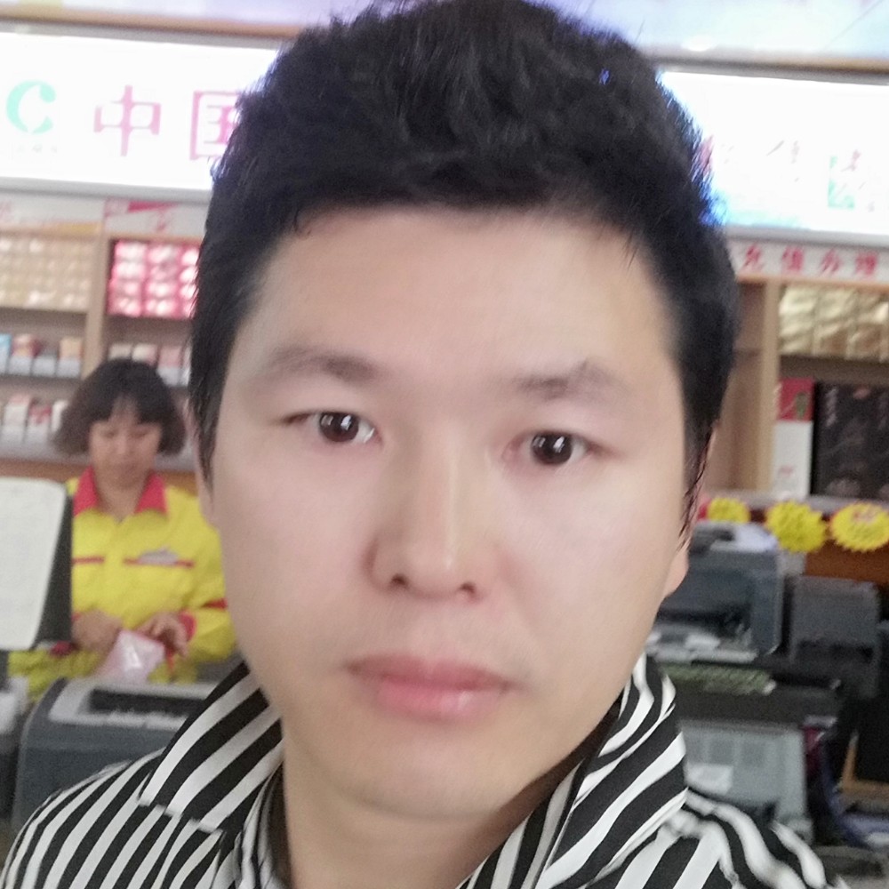 未来笑沉静的照片