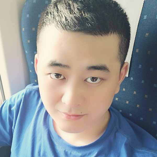 郭佳宁的照片