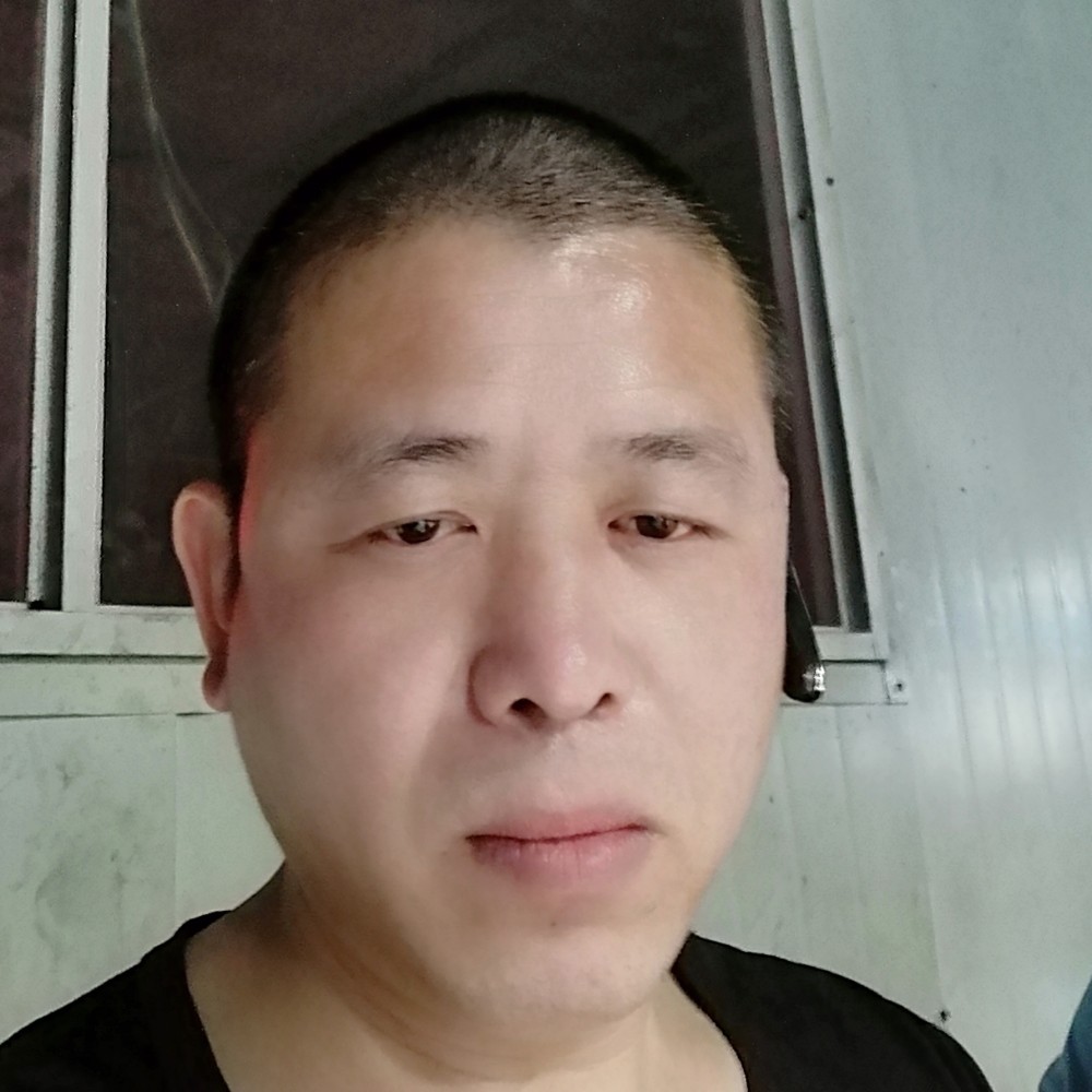上缸盖的照片