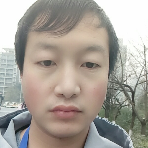 @小男孩的照片