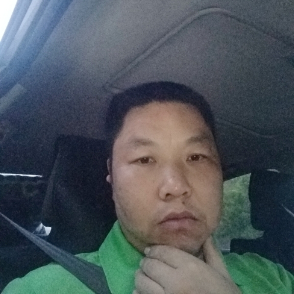 默默暖光的照片