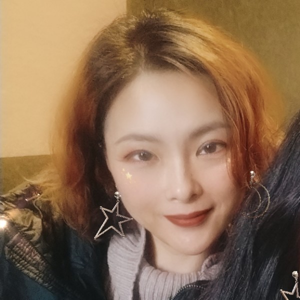 回眸浅浅笑的照片