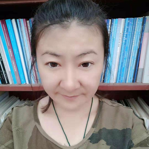 呆萌拾忆红玫瑰的照片