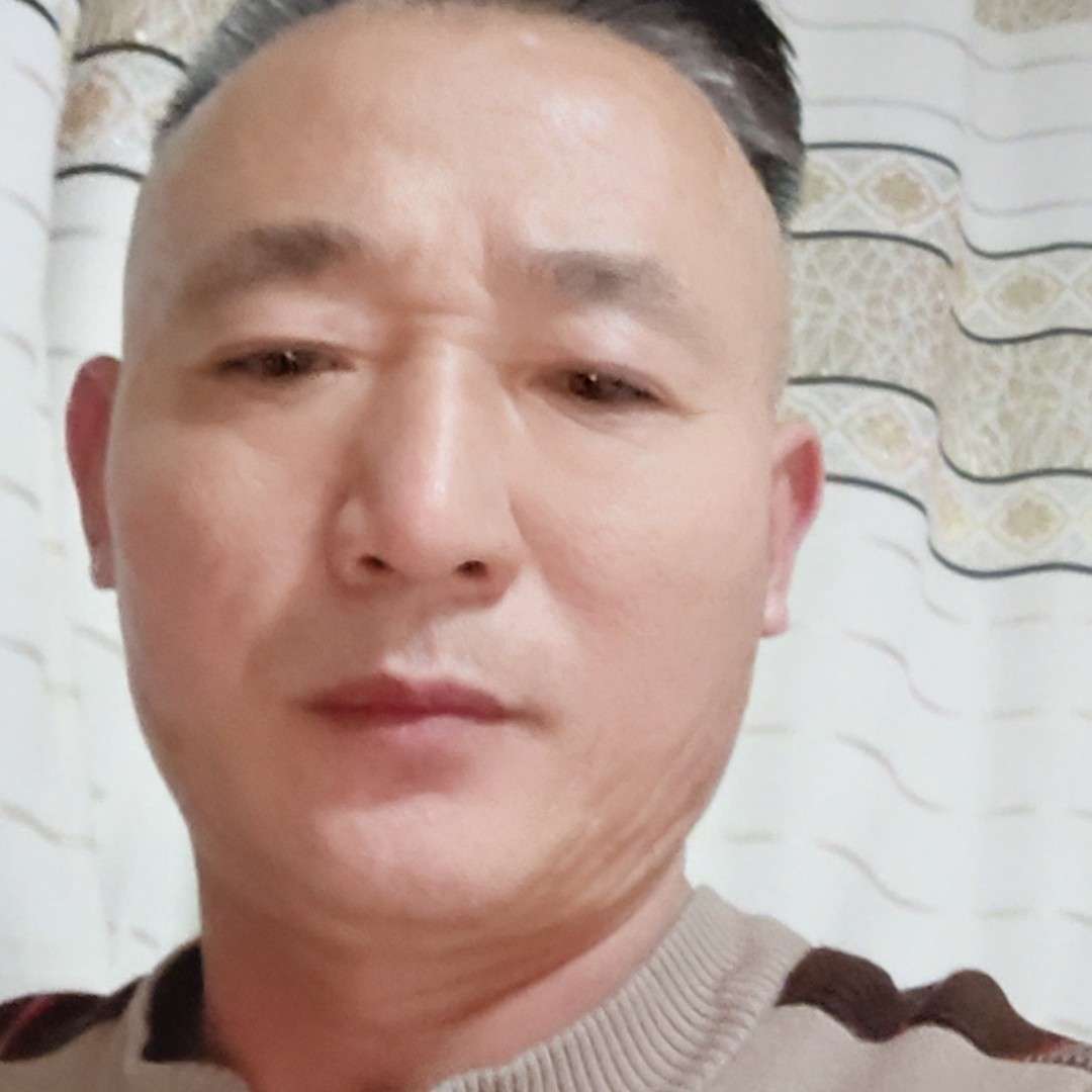 何方来的照片