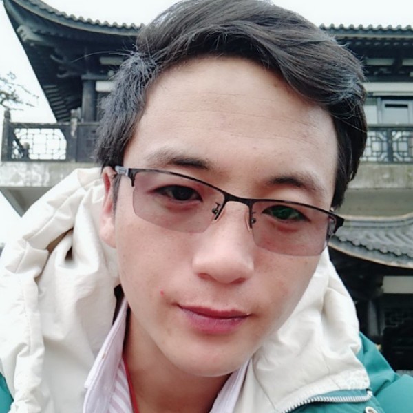 岗坚班玛的照片